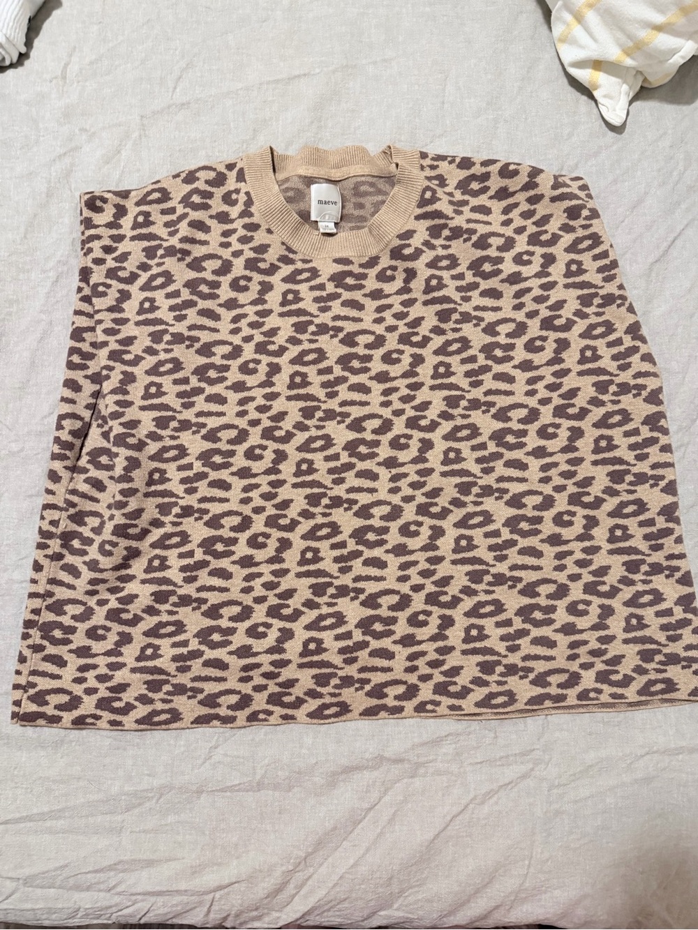 Mauve Leopard Print Crewneck Sweater in Tan and Brown